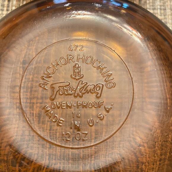 Brown Amber Fire King Anchor Hocking 12 Oz Mini Casserole w Lid Tab Handle #472 - Picture 2 of 10